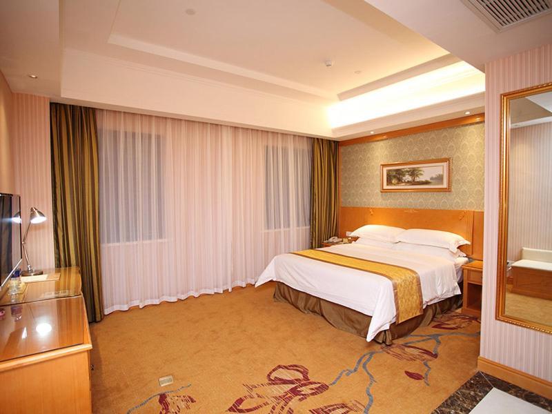 Vienna Hotel Jiangsu Kunshan Exhibition Center Extérieur photo